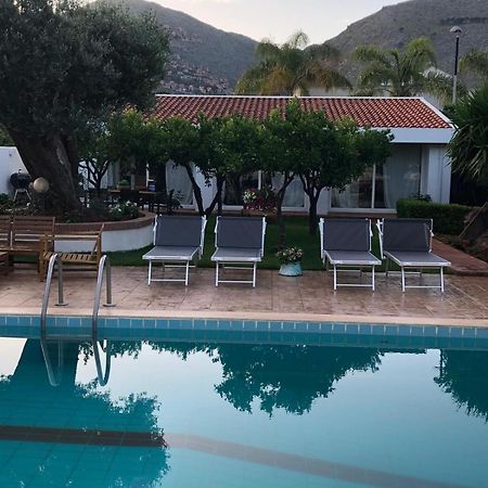 Villa Ribaudo Relax Мондело Екстериор снимка